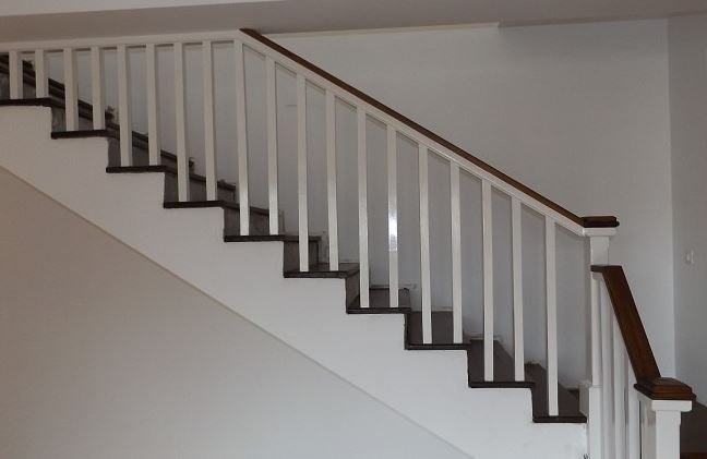 6 Style Elements to Make Your Staircase More Open and Inviting