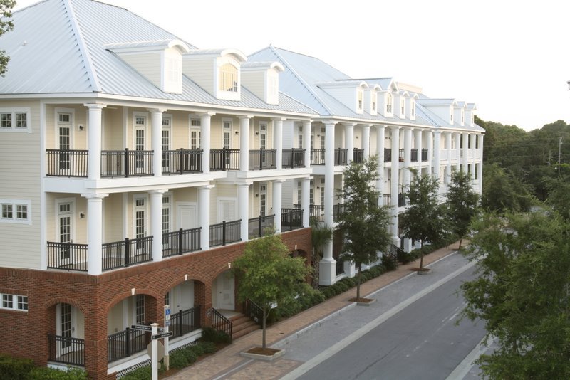 Fiberglass Columns Bring Curb Appeal to Luxury Rentals