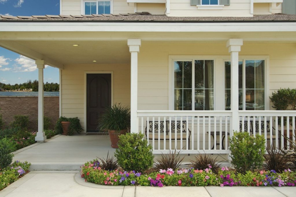 6 Reasons Why You Should Add a Deck Railing on Your Investment Property